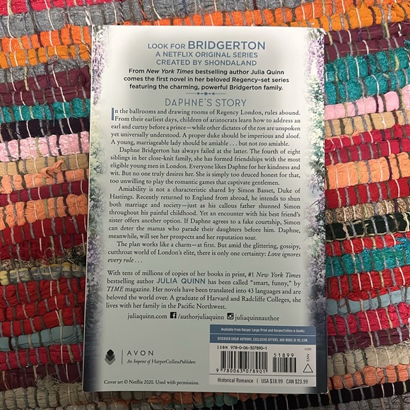 Bridgerton Book 1: The Duke and I - Picture 2 of 3